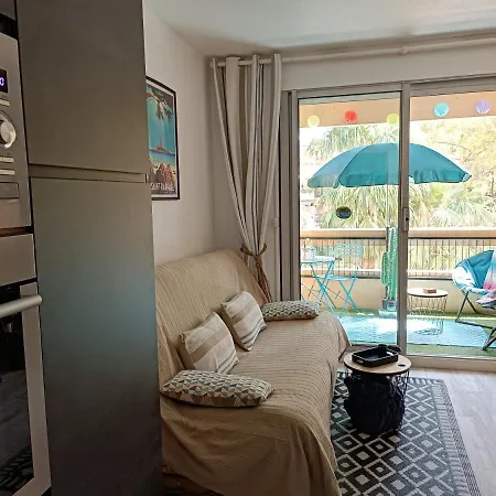 Apartment Paradise Entre Et Pins Saint-Raphael (Var)